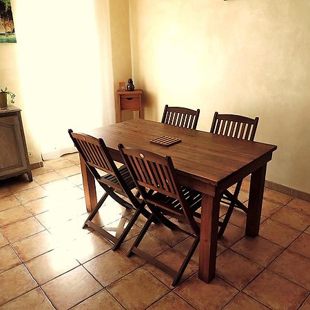 Le Logis De La Fontaine Appartement Ceyreste Buitenkant foto